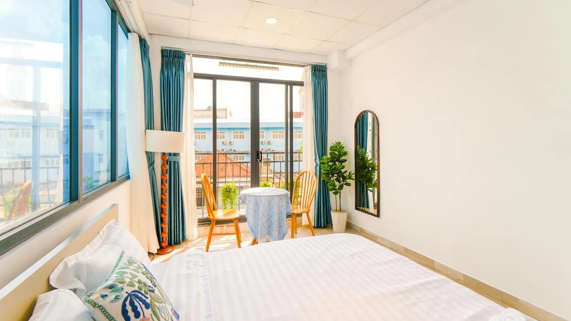 Apartment Luong Huu Khanh Homestay - Centre District 1 Ho Chi Minh City