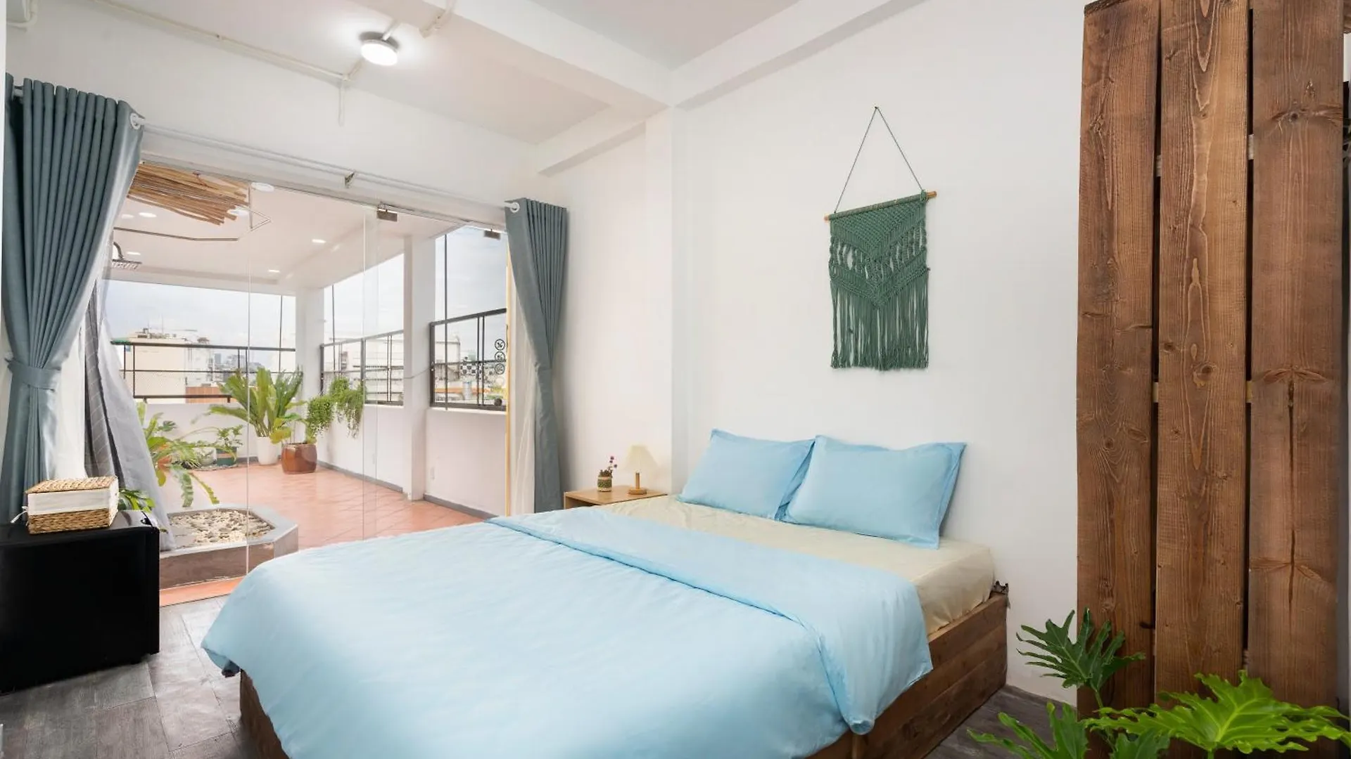 Luong Huu Khanh Homestay - Centre District 1 Ho Chi Minh City