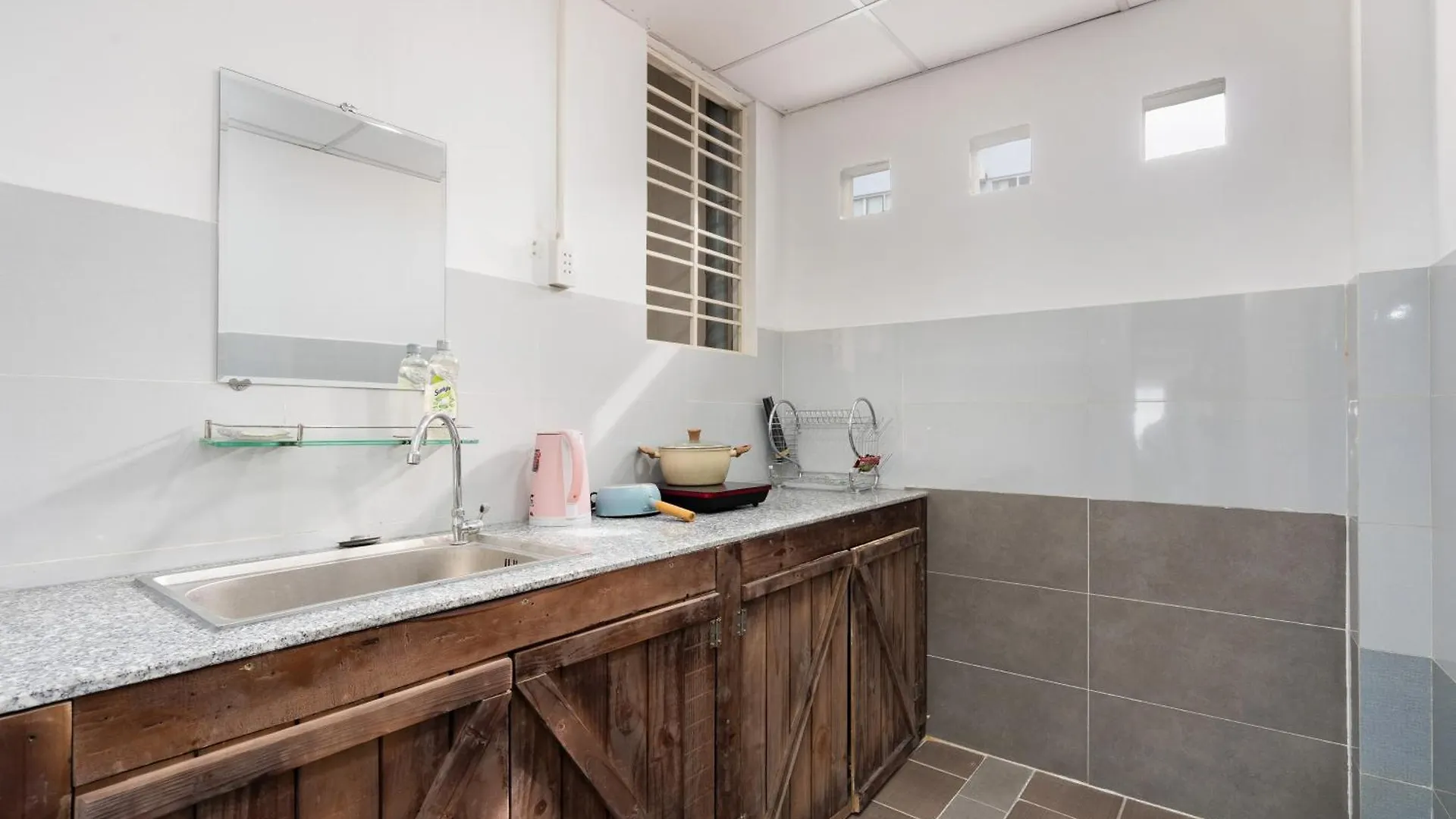 Apartment Luong Huu Khanh Homestay - Centre District 1 Ho Chi Minh City Vietnam